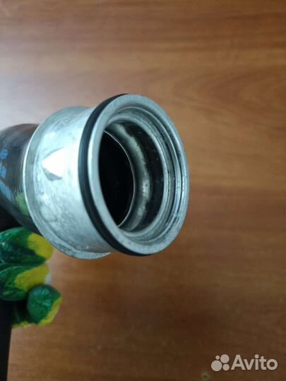 Патрубок интеркулера volkswagen passat b6 2,0