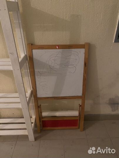 Доска для рисования маркером и мелом