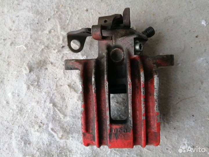 Штуцер тормозной