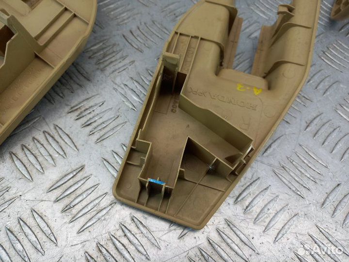 Пластик салона Honda Elysion 2.4 K24A 160Л.С. 2005