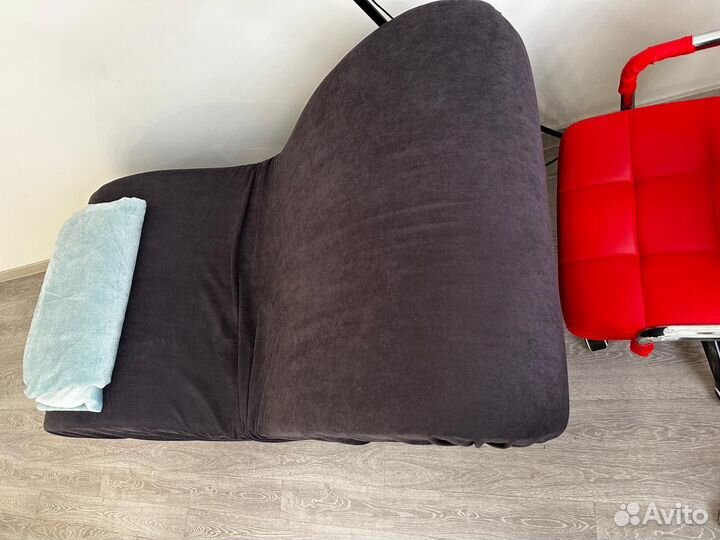 Кушетка для наращивания ресниц