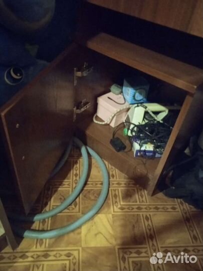 Трюмо с зеркалом бу