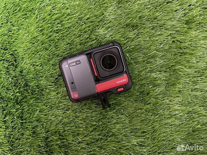 Экшн камера Insta360 One RS 4K аренда