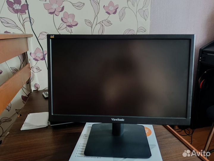 Монито р ViewSonic VA1903a