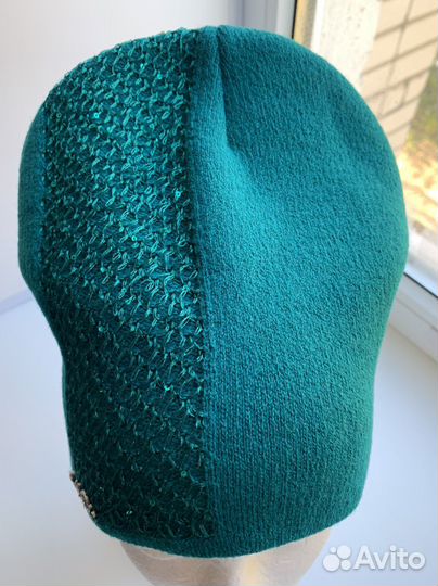 Шапка женская вязаная