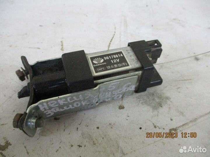 Замок лючка бензобака Дэу Нексия