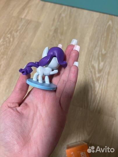 Меняю пони рарити из свит бокса на эпл джек