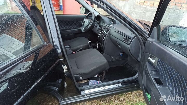 LADA Priora 1.6 МТ, 2012, битый, 280 000 км