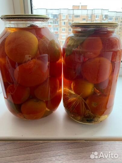 Помидоры в банке