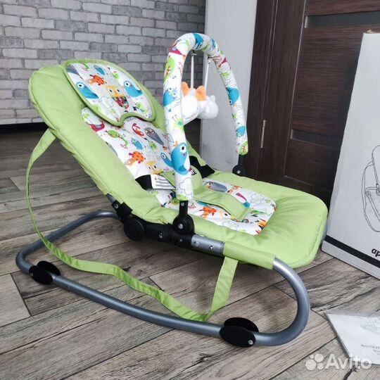 Детский шезлонг Babyton. Новый в коробке