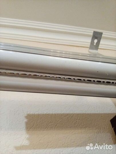 Карниз белый 2,4 м