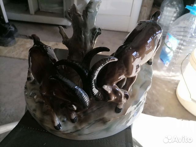 Фарфоровые статуэтки