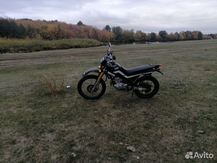 Yamaha XT 225 serow