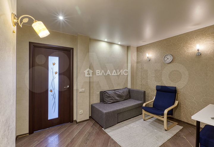 2-к. квартира, 74 м², 6/14 эт.