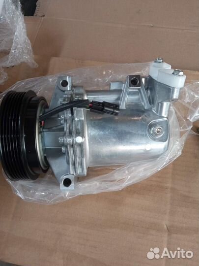 Компрессор кондиционера renault logan 2