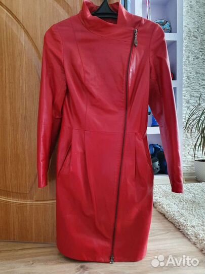 Плащ кожаный