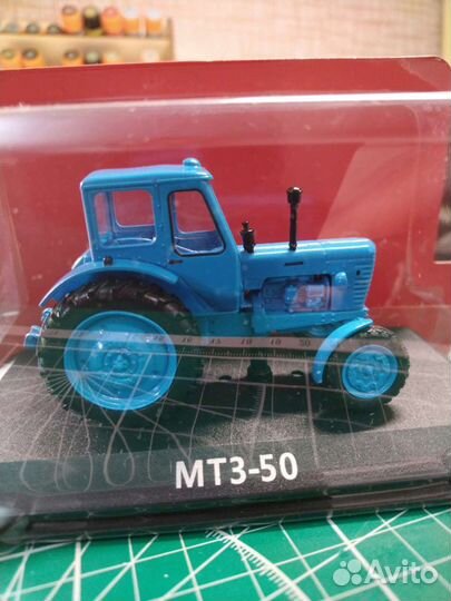 Модель трактора