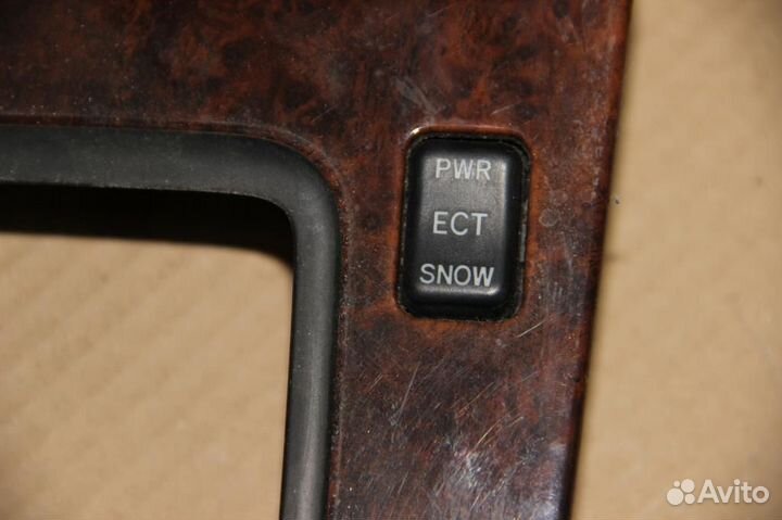 Кнопка pwr Toyota mark 2 (gx100) 1996-2000