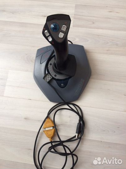 Джостик logitech wing man extreme 3D