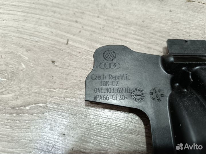 Маслоотражатель в поддон двигатель Skoda Octavia a