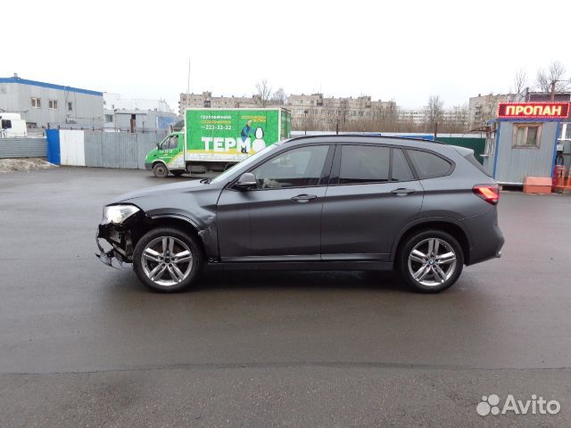 BMW X1 2.0 AT, 2021, битый, 99 000 км