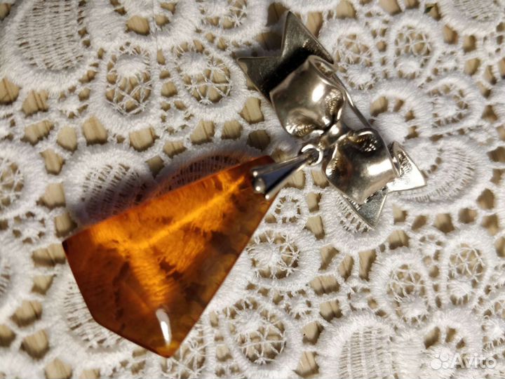 Брошь серебро 875 янтарь СССР антикварная