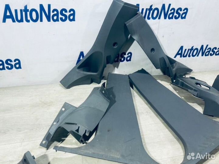 Пластик салона Ford Focus седан 1.6 2010