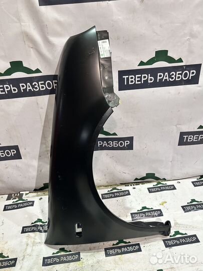 Крыло переднее правое volkswagen golf 4