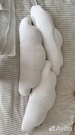 Бортики в кроватку облачка HB