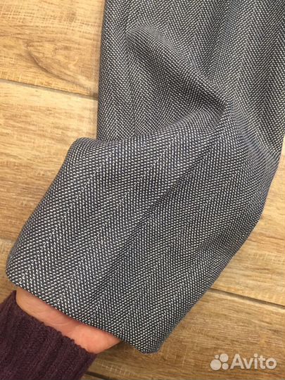 Брючный костюм с жилетом