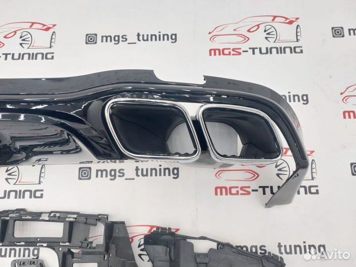 Диффузор с насадками E63s Mercedes w213 Рест