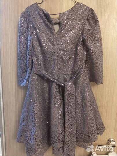 Нарядное платье