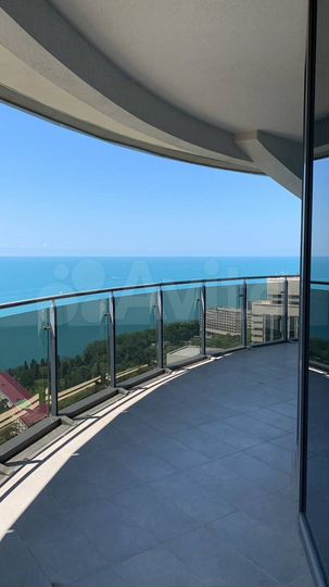 3-к. квартира, 116,3 м², 21/27 эт.