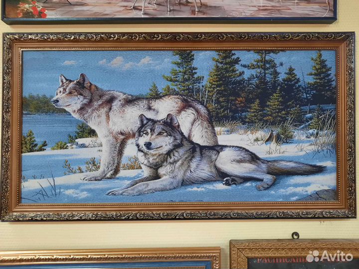 Панно. Волки. Гобелен. В раме. 83 х 44 см