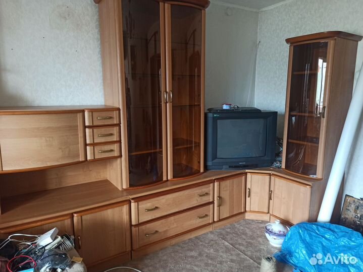 Стенка в гостиную