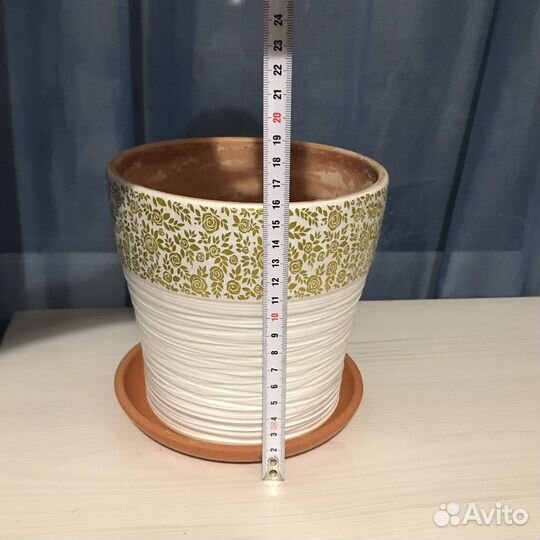 Кашпо для цветов