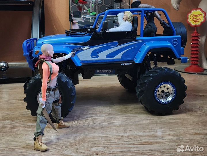 Огромный внедорожник на радиоуправлении 1:6