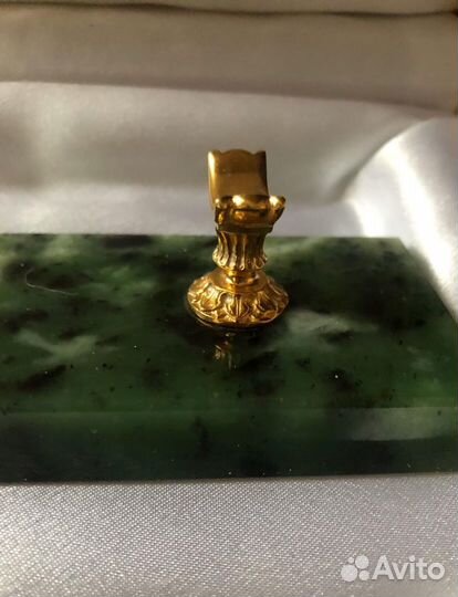 Бритвенный станок «Нефрит»