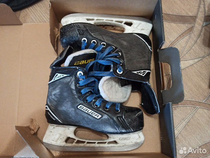 Коньки хоккейные детские