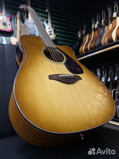 Yamaha FGX800C электроакустическая массив (Новая)