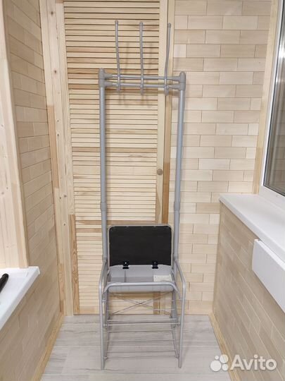 Вешалка напольная Nika с мягким сиденьем