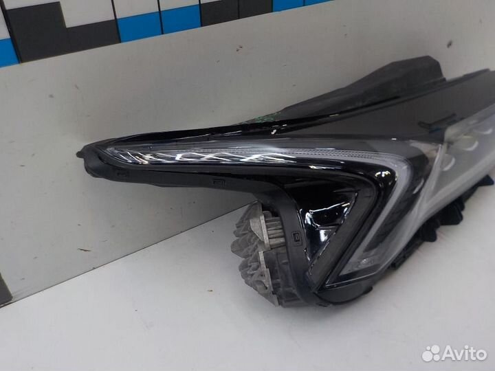 Фара правая Kia K5