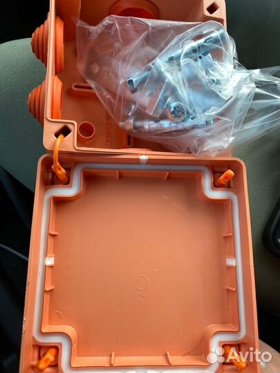 Распределительная коробка огнестойкая DKC