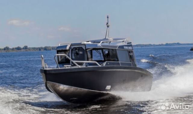 Катер voyager 700 Cabin с мотором Suzuki DF250TX