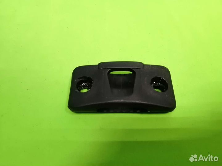 Держатель капюшона на коляску