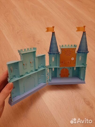 Игрушка Замок