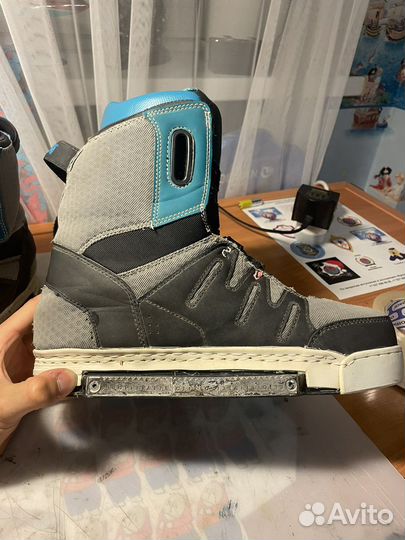 Крепления и вейкборд slingshot native