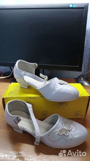 Обувь для девочки