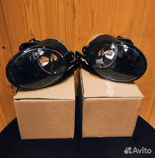 Противотуманная фара,туманка,птф VW Passat B6