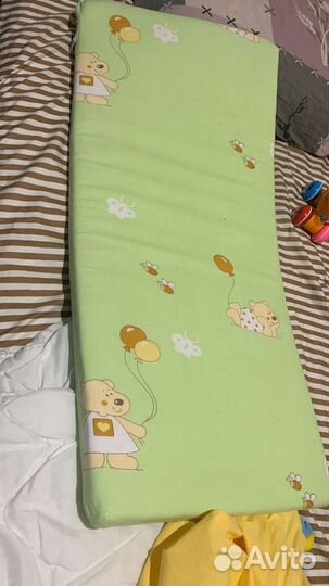 Детская кроватка с маятником(люлька)